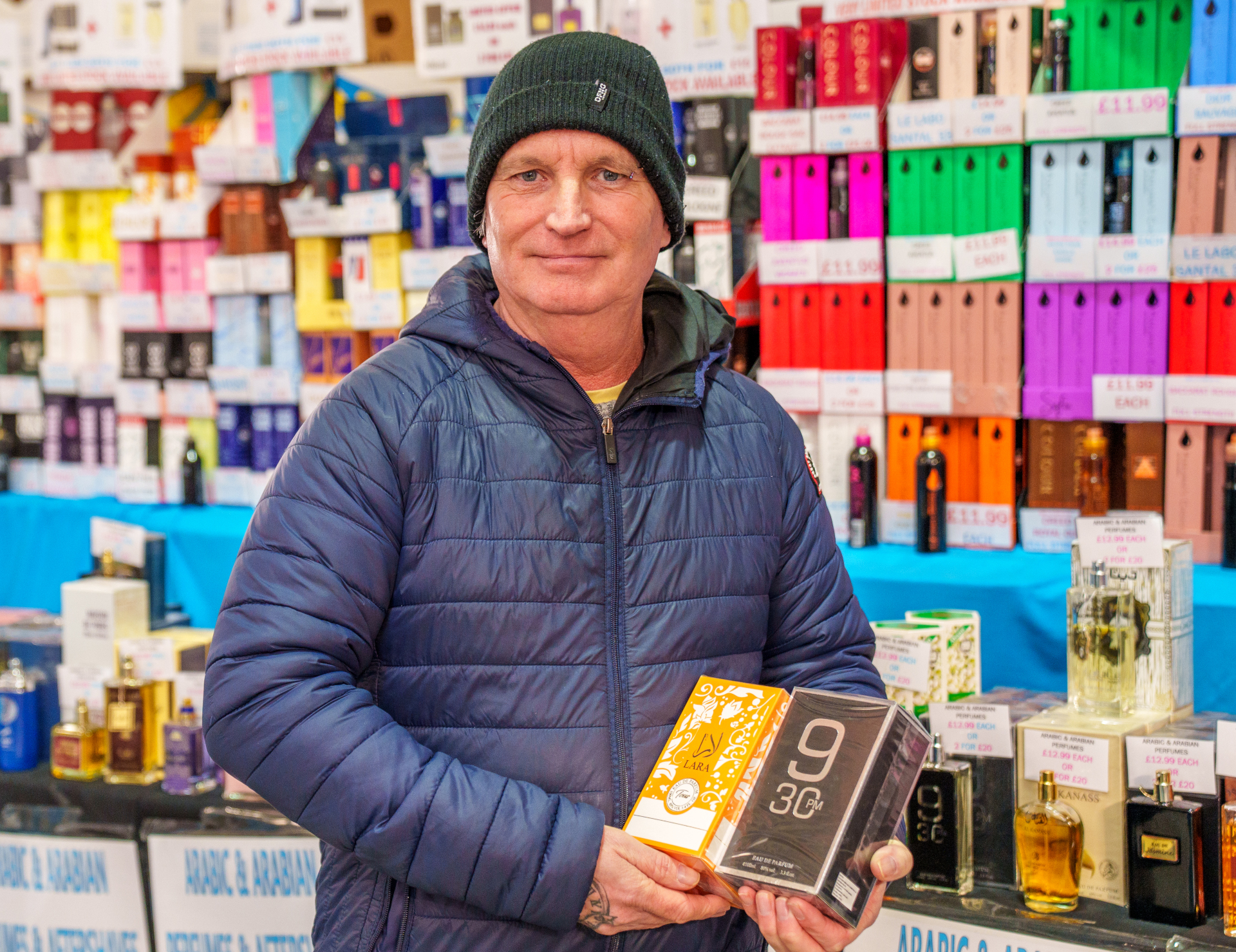 Perfume stallholder